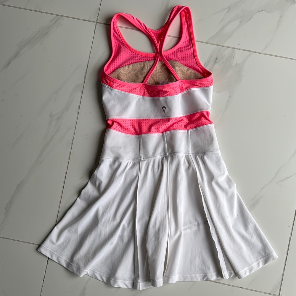 Kids Ivivva size 12 Pink and White tennis Dress - Picture 3 of 3